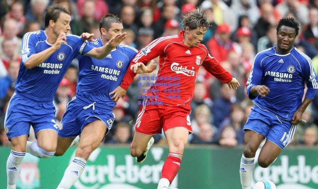 爱游戏平台中心_卡里克临危受命激活红魔，务实风格胜娃娃脸？名记揭秘，无转正执念反成关键，一战术变革打动管理层